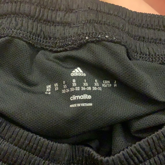 Adidas workout shorts - Picture 3 of 5